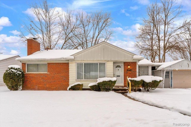 18979 Whitby Street, Livonia city