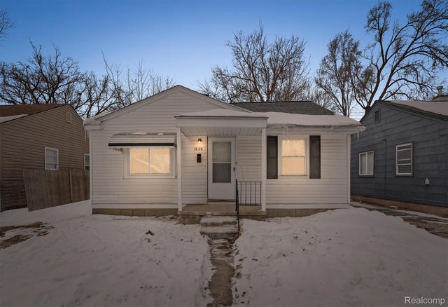 1939 Almont Street, Ferndale city