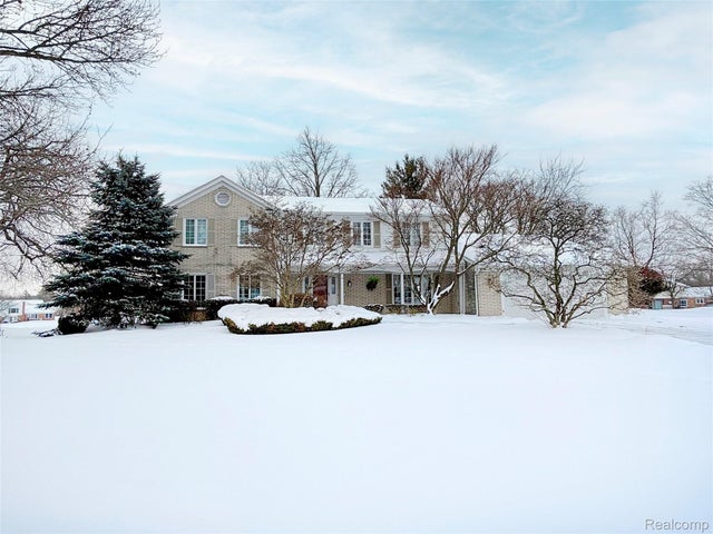 36209 Trenton Court, Farmington Hills city