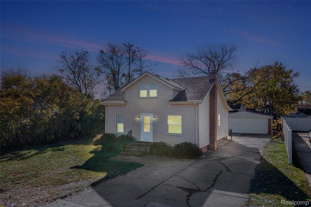 71 Cloveridge Drive, Troy city