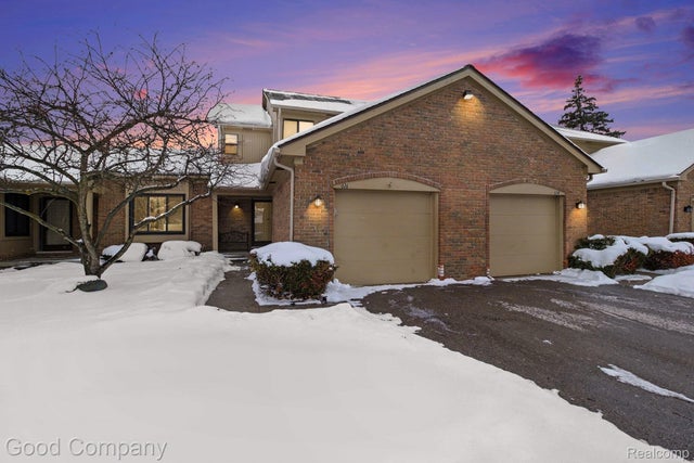 616 Tennyson, Rochester Hills city