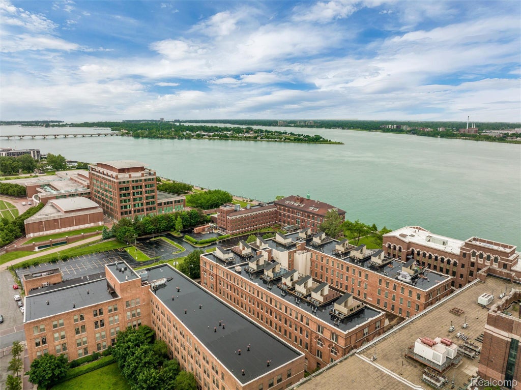 200 River Pl 13, Detroit city