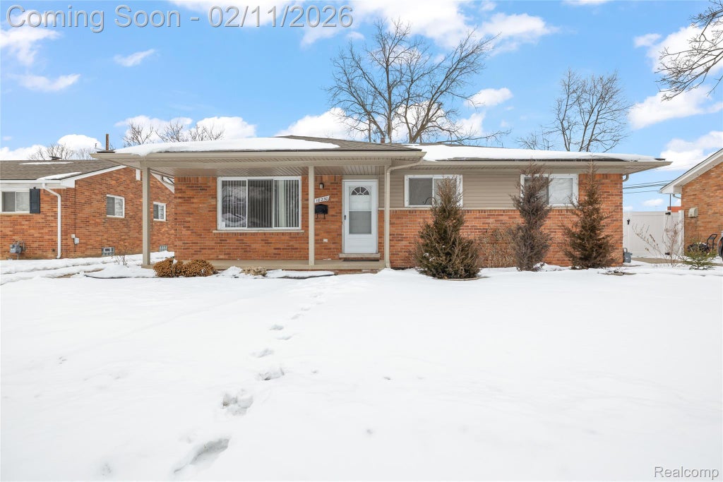 18230 Snow Avenue, Dearborn city