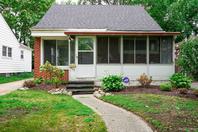 750 E Hayes Avenue, Hazel Park city