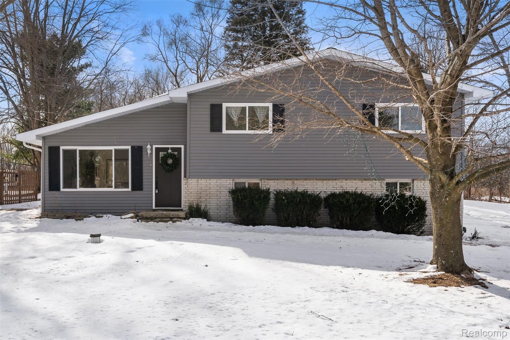 7067 Stanley Rd Road, Flushing charter township