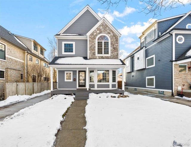 870 Davis Avenue, Birmingham city