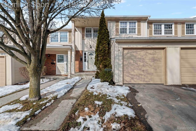 1719 Brentwood Drive, Troy city