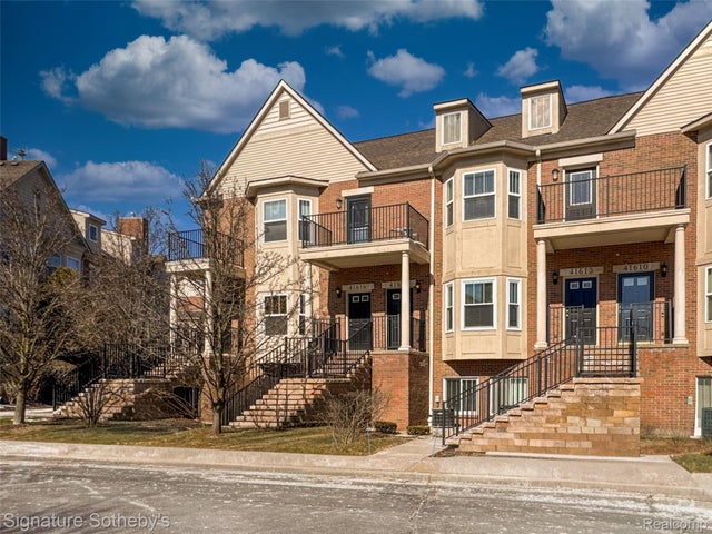 41614 Hamlet Lane 57, Novi city