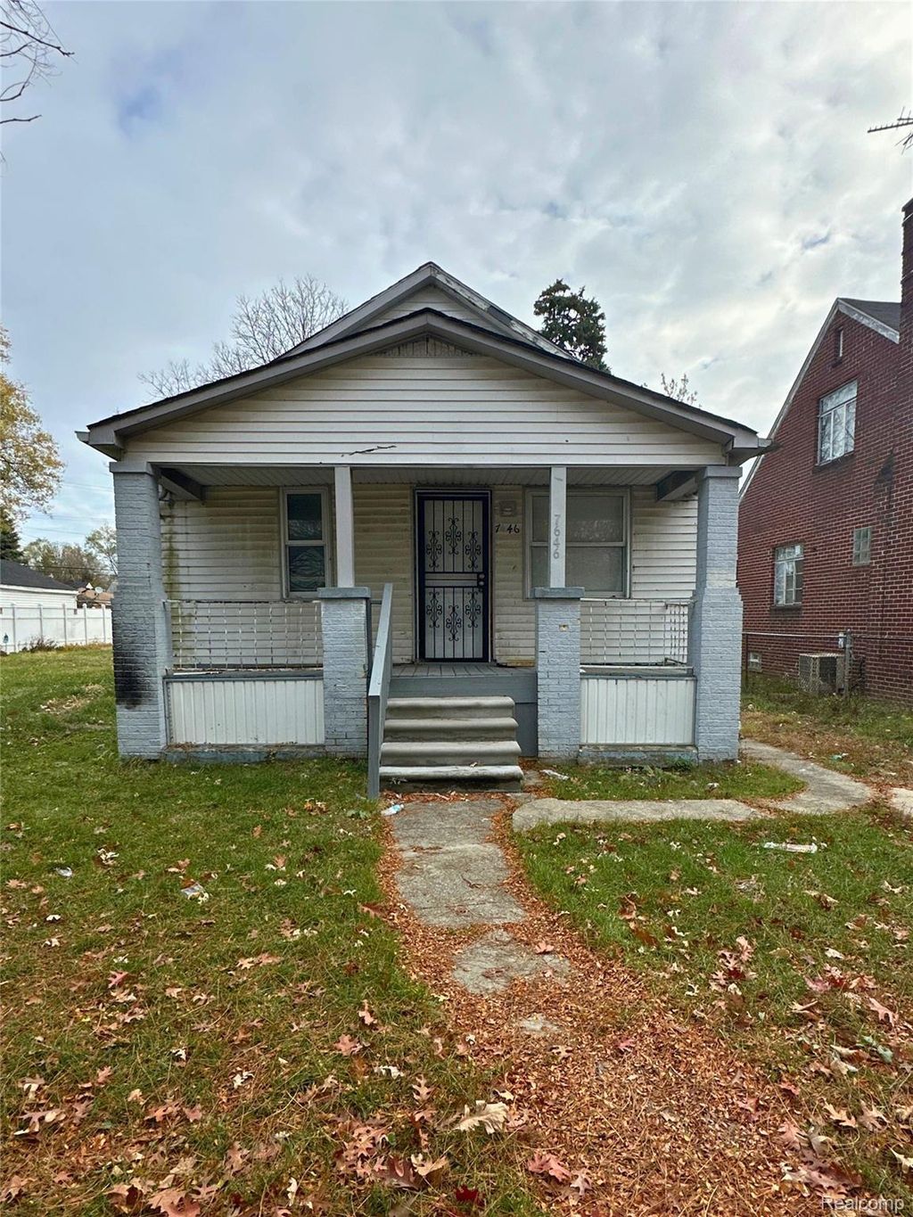 7646 Brace Street, Detroit city