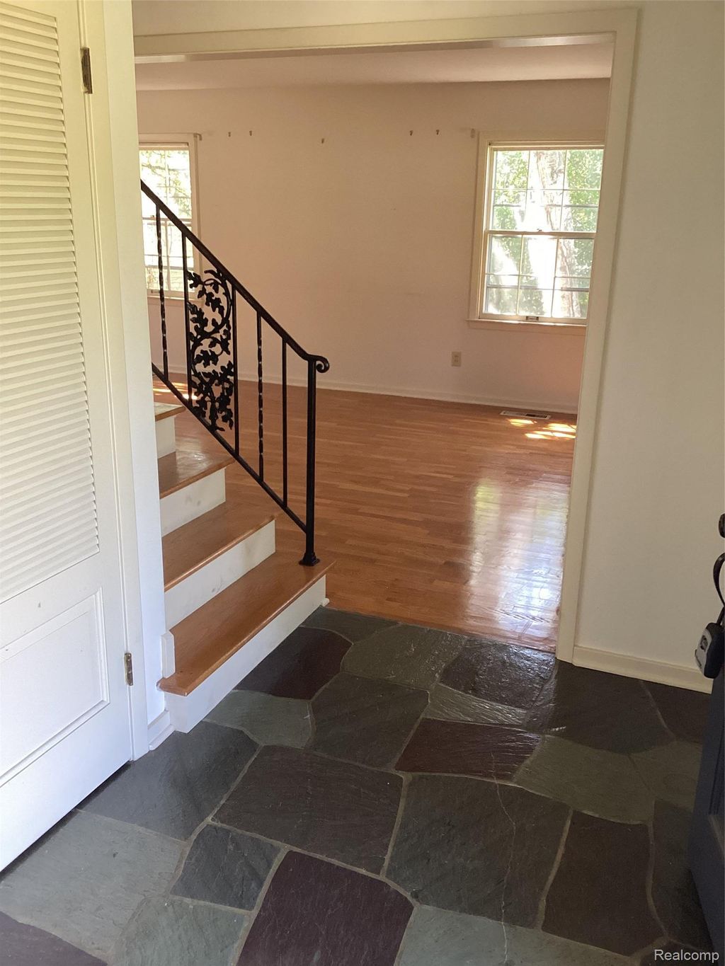 1682 Woodside Drive, East Lansing city