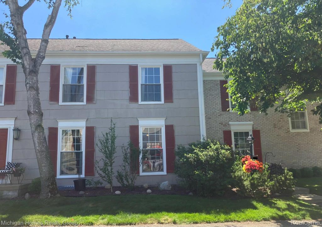 1437 Lantern Lane, Rochester Hills city