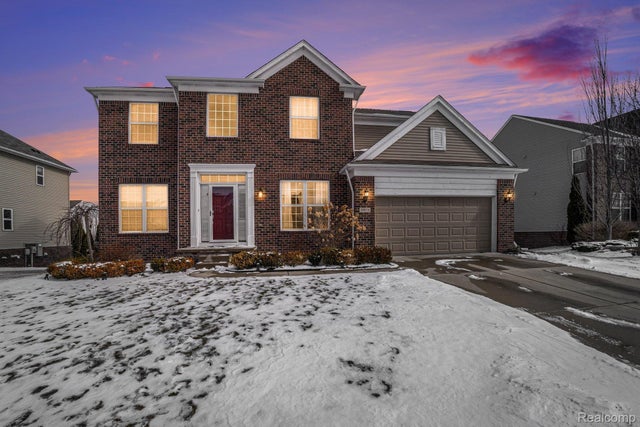 58874 Peters Barn Drive, Lyon charter township