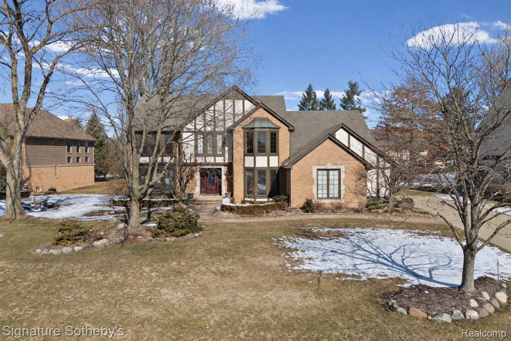 1031 Home Lane, Bloomfield Hills city
