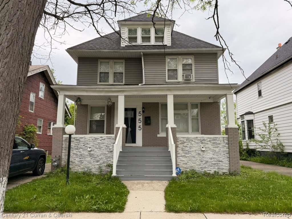 555 Josephine Street, Detroit city