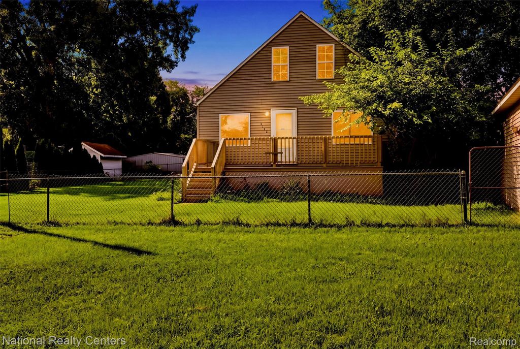 3148 Carr Street, Flint