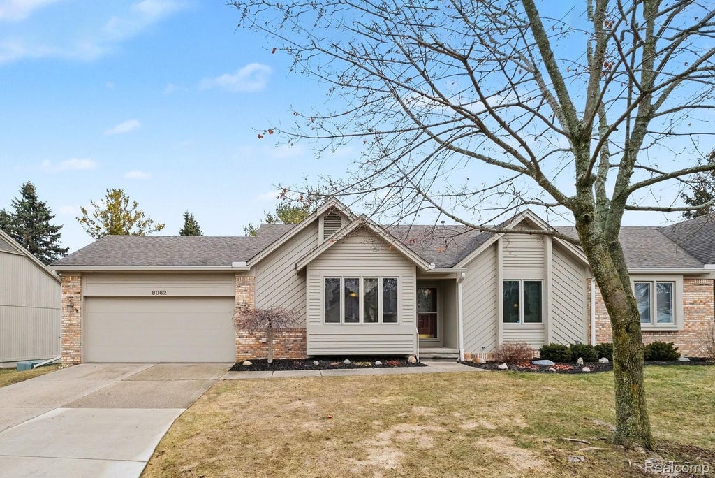 8062 Sawgrass Trail 25, Grand Blanc charter township