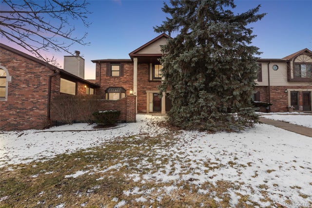 2322 London Bridge Drive 60, Rochester Hills city