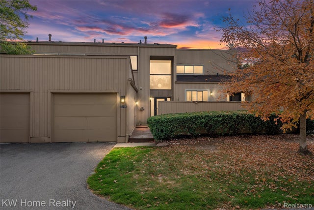 7356 Balsam Court, West Bloomfield charter township