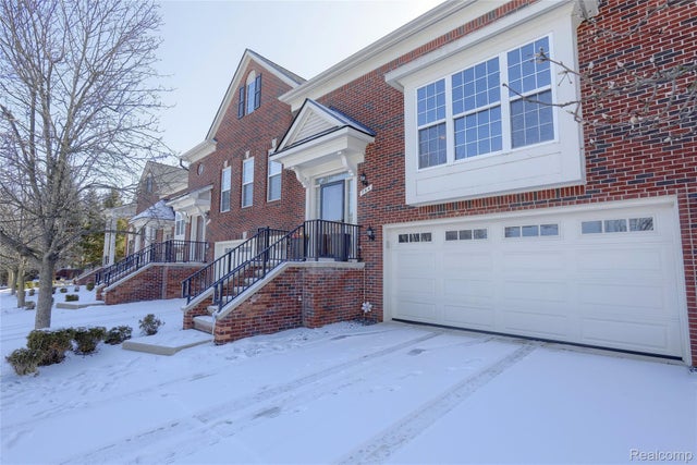 764 Red Run Drive 34, Troy city