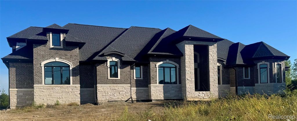 6281 31 Mile Road, Washington