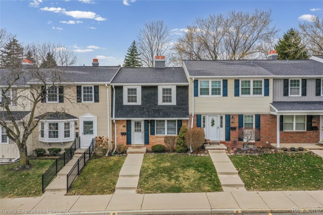 42750 Lyric Court, Northville township