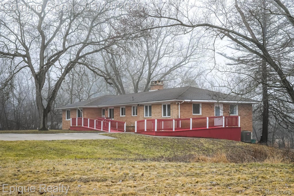 5880 Whittaker Road, Ypsilanti charter township