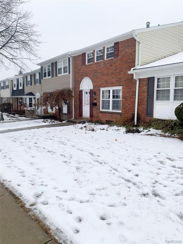 20295 Silver Spring Drive, Northville township