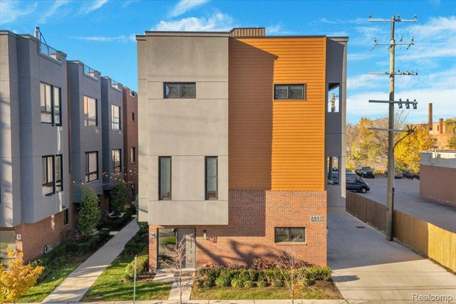 2037 11th Street 9, Detroit city