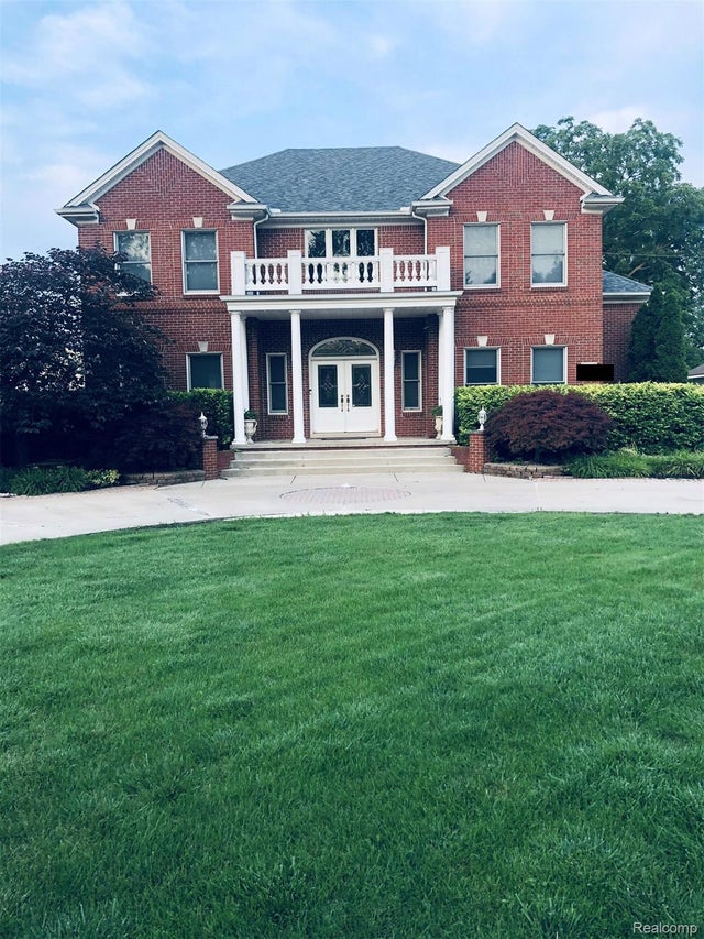 15347 Drysdale Street, Southgate city