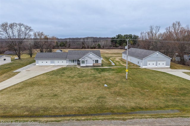 9110 Baldwin Road, Gaines township