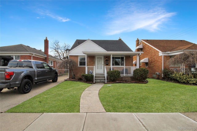 12883 Callender Street, Southgate city