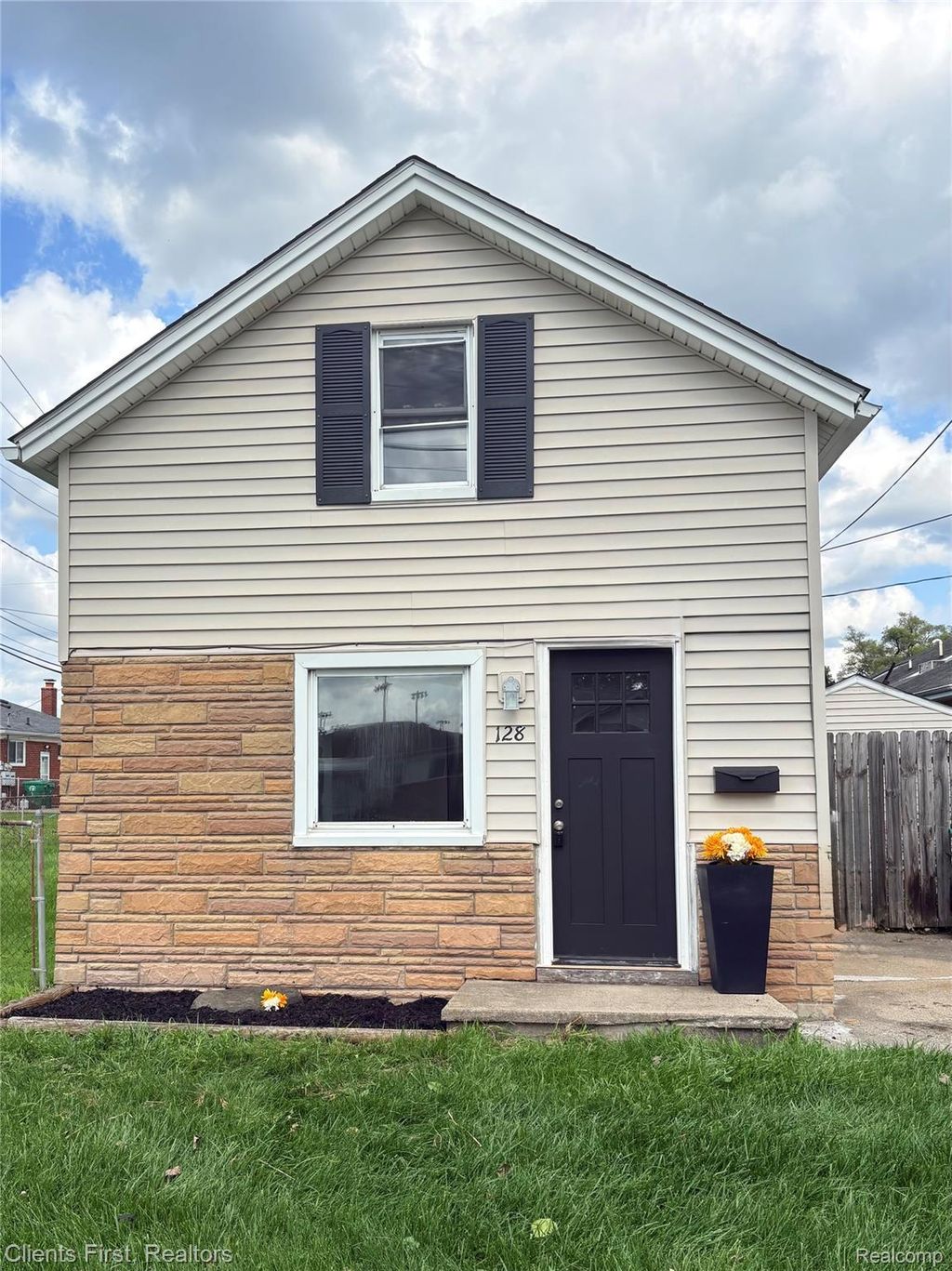 128 Henry Ruff Road, Garden City city