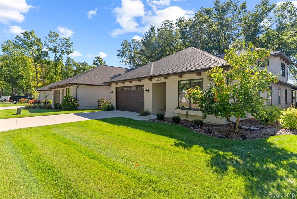 2031 Ottawa Beach Road, Park township