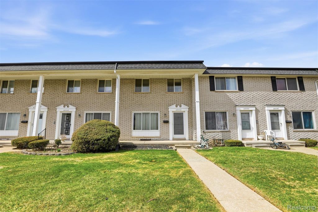 28332 Universal Drive 148, Warren