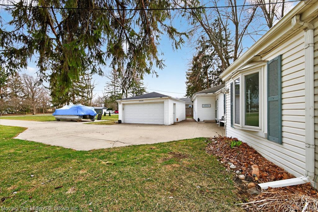 41529 S Interstate 94 Service Drive, Van Buren charter township