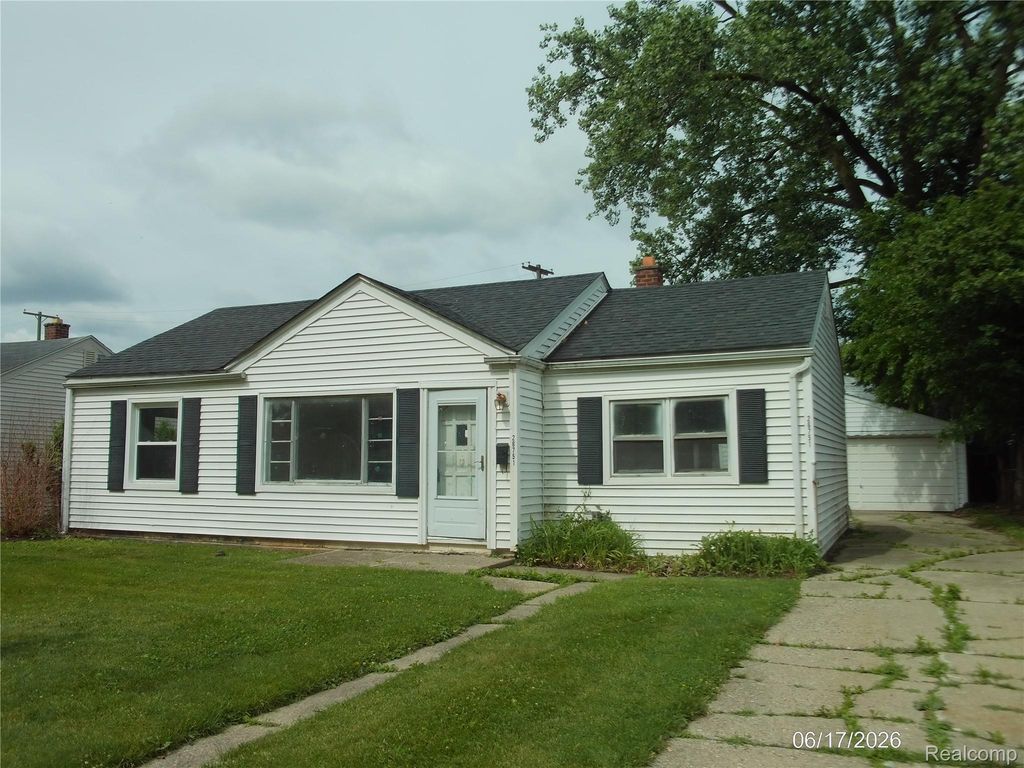 26751 Belanger Street, Roseville city