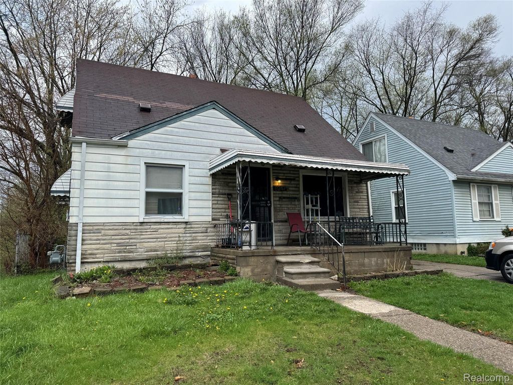 8247 Heyden Street, Detroit city