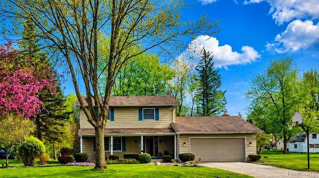 6103 Trenton Drive, Flint charter township