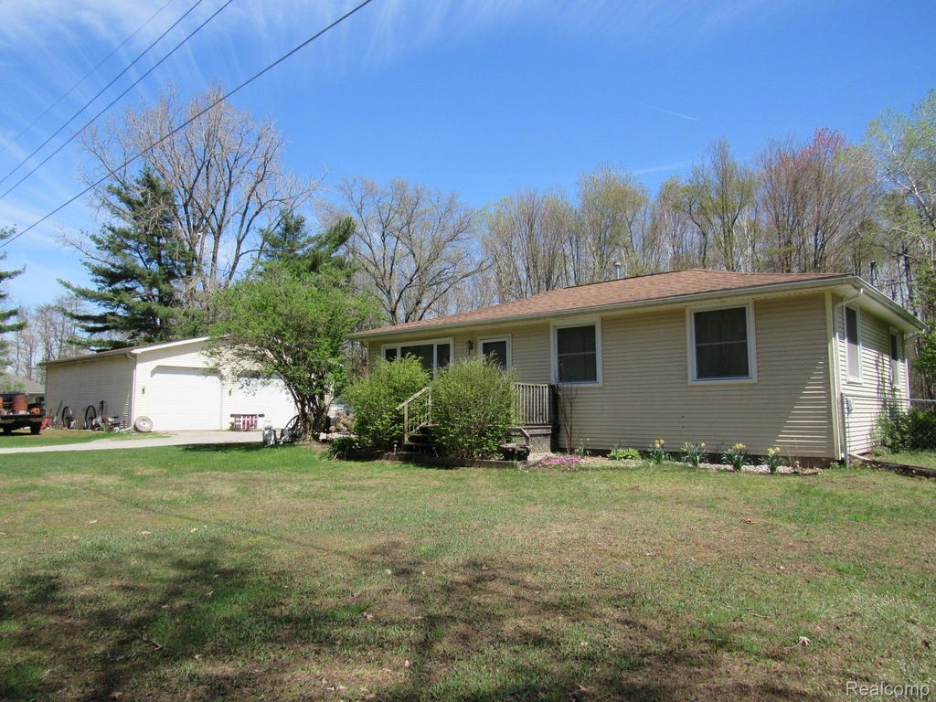 7813 Rookway Road, Bridgeport charter township