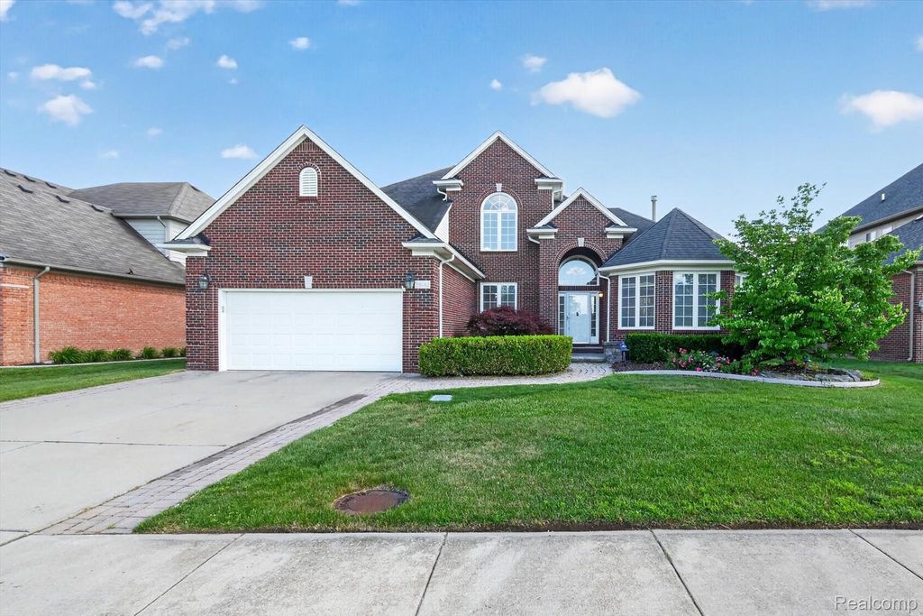 21642 Kendyl Court, Macomb township