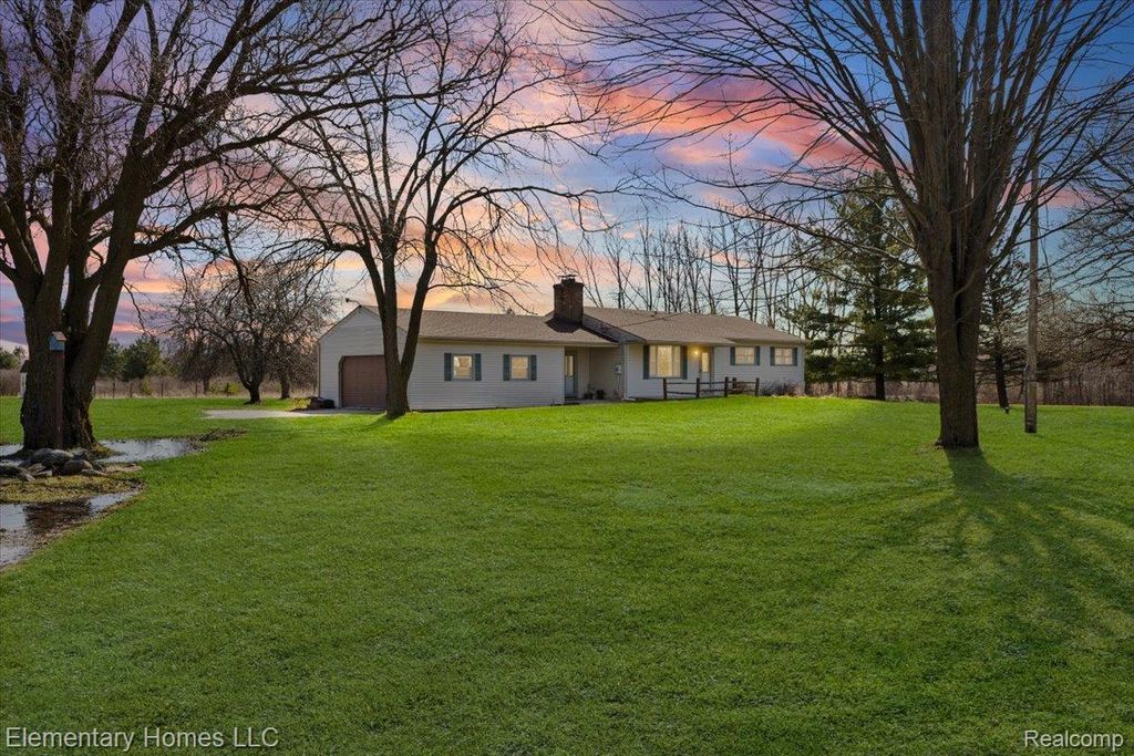 1650 Cove Road, Wales township