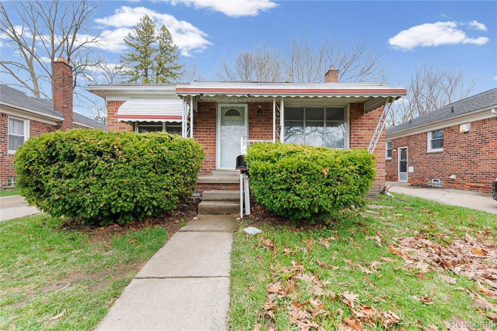 911 Sherbourne Street, Inkster city
