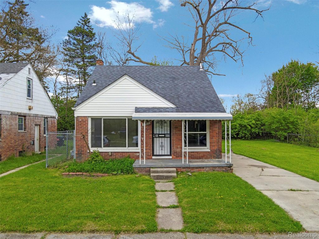 19674 Irvington Street, Detroit city