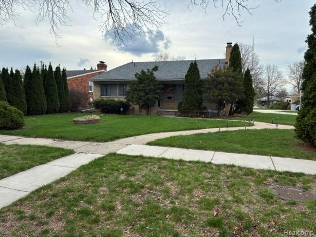 15718 George Washington, Southfield city