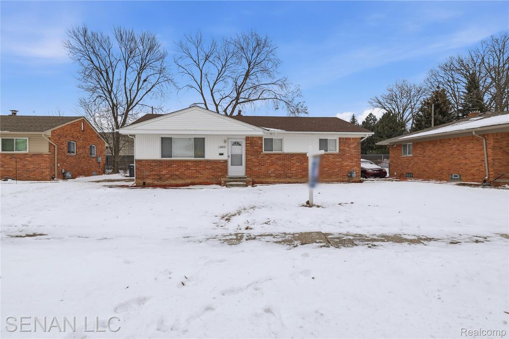 18072 Snow Avenue, Dearborn city