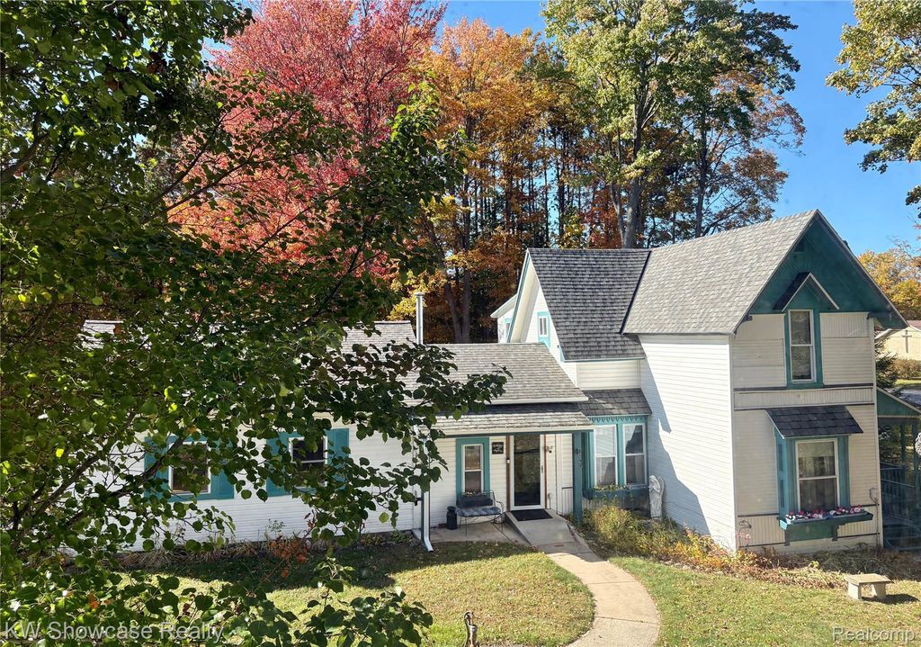 848 State Street, Boyne City