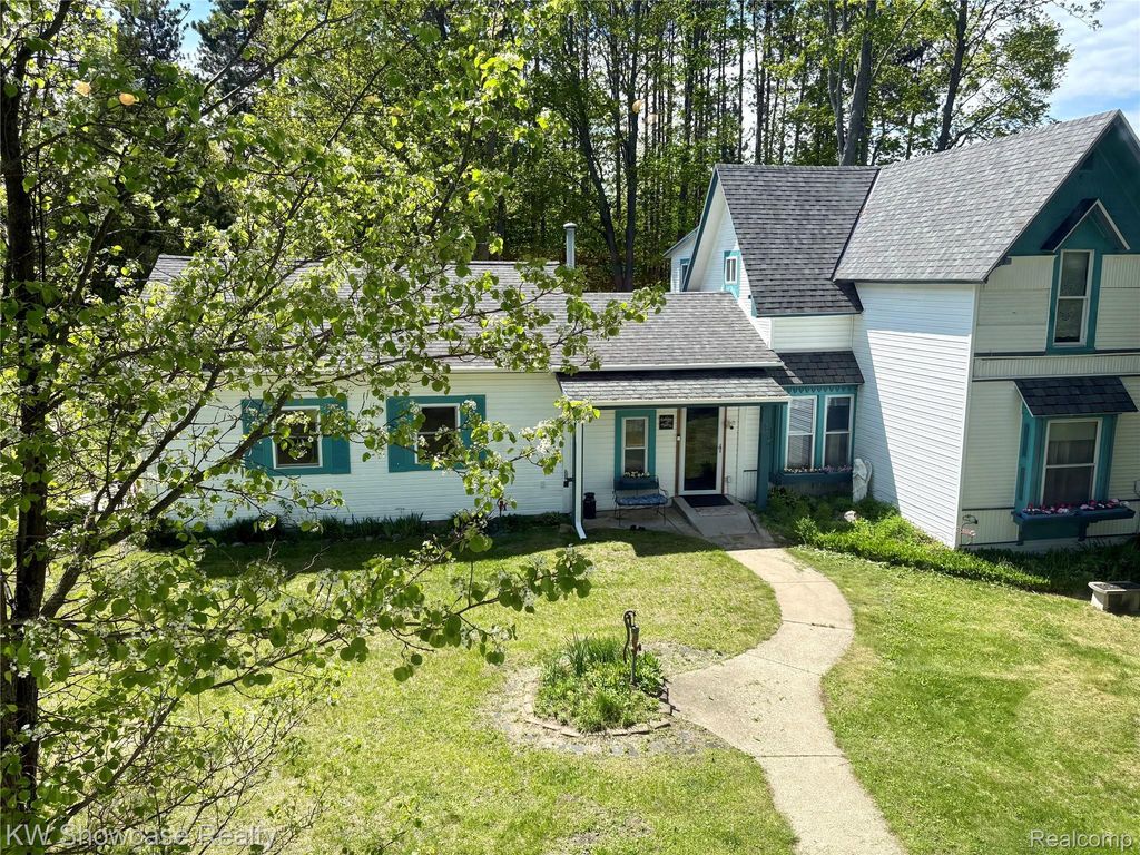 848 State Street, Boyne City