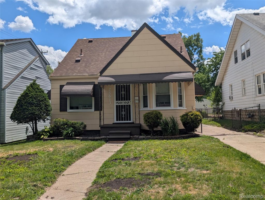 25613 Powers Avenue, Dearborn Heights city