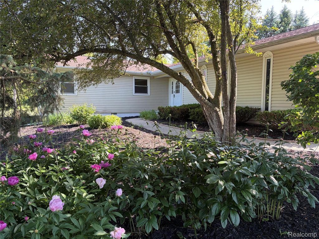 7828 Fosdick Road, Pittsfield charter township