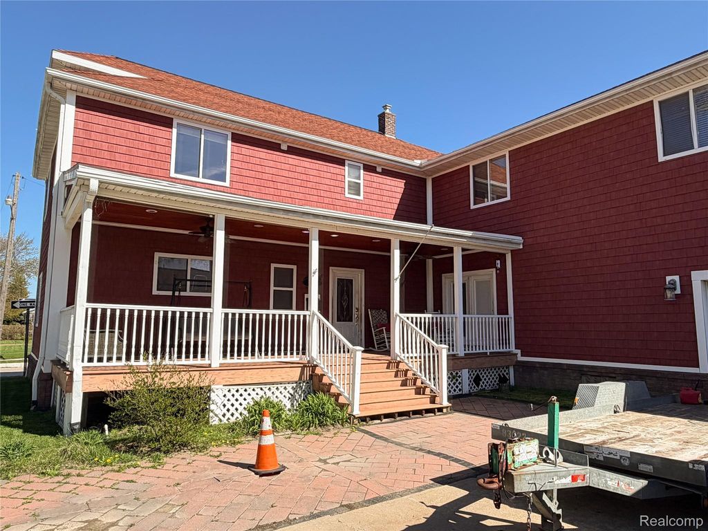 703 Saint John Street, Wyandotte city
